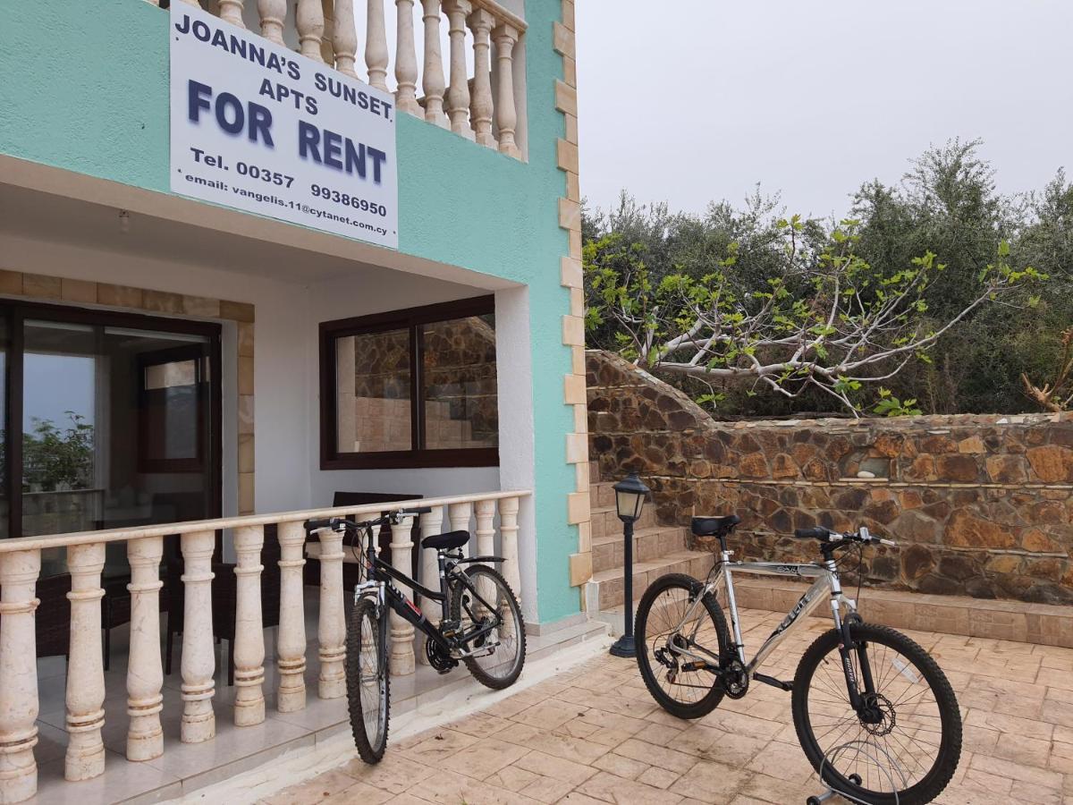 Joanna Sunset Apts Pomos Ngoại thất bức ảnh