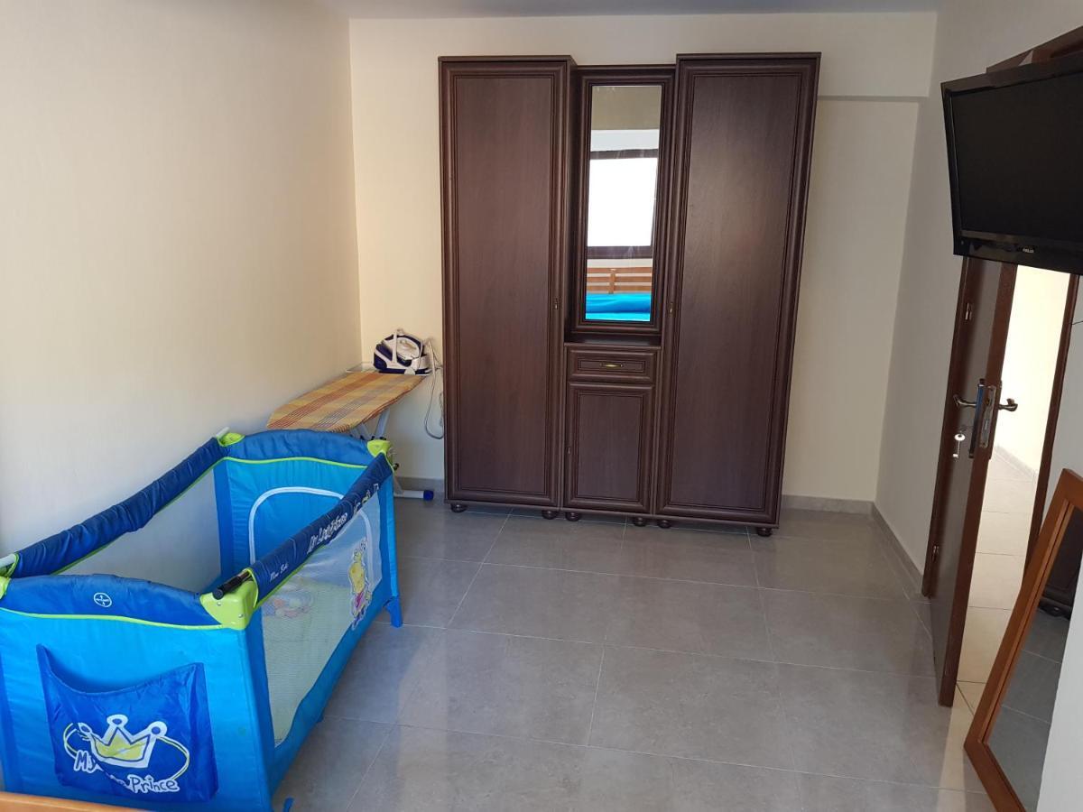 Joanna Sunset Apts Pomos Ngoại thất bức ảnh